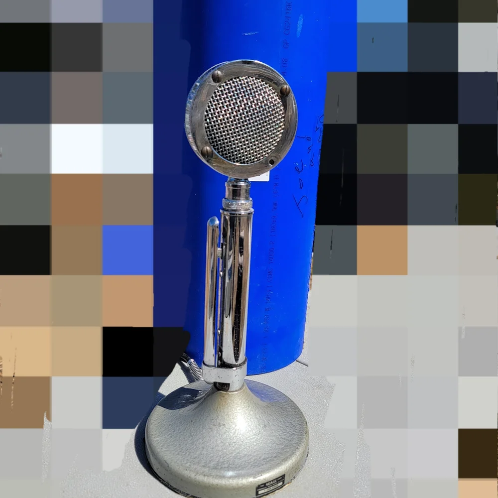 Retro Silver Desktop Microphone